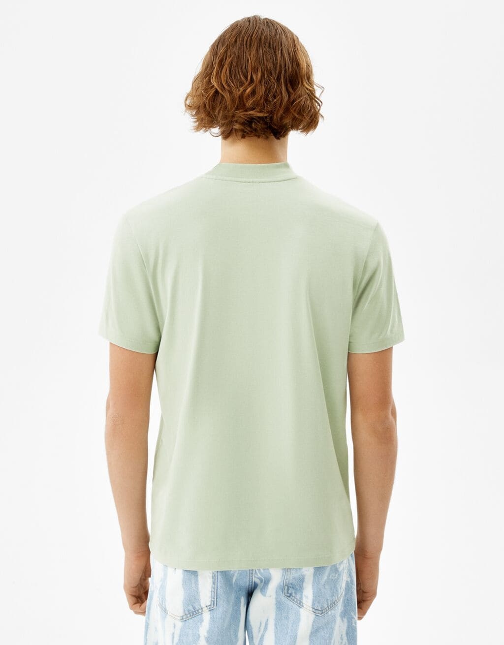 T-Shirt im Slim-Fit mit geripptem Stehkragen